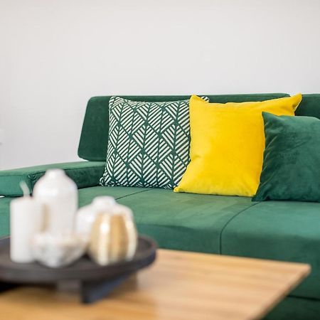 Apartment Marina Malinska Buitenkant foto